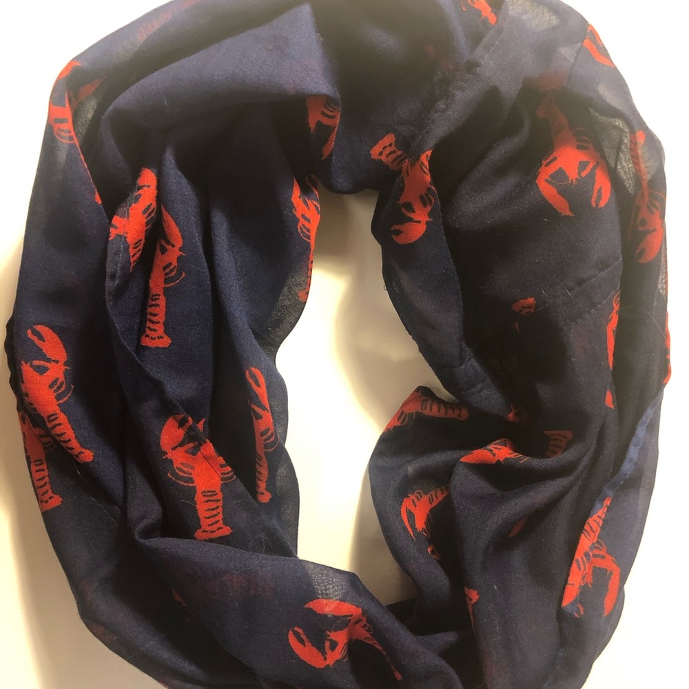 Infinity scarf with lobster print